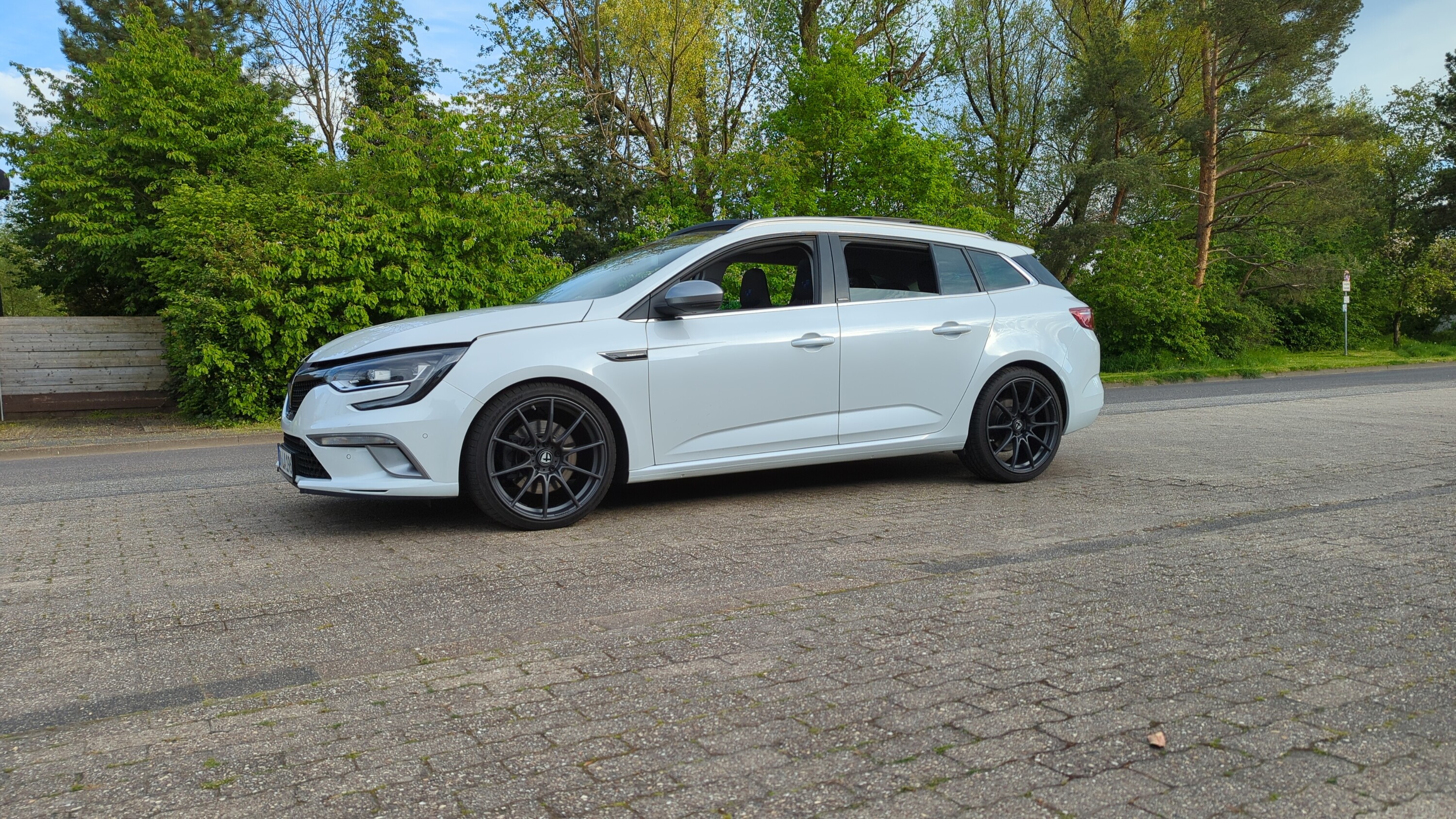 Megane IV Grandtour GT --Titanium-grau-- 2 - Renault Megane 4 Forum