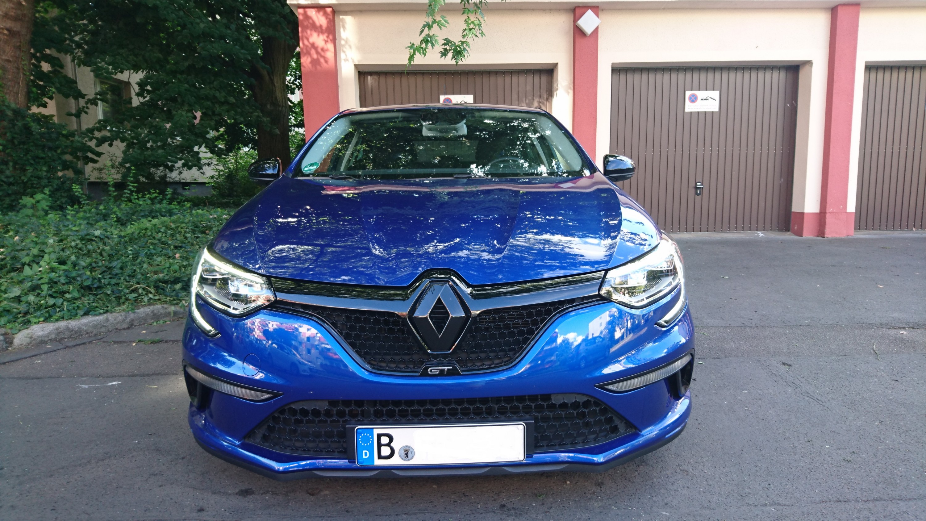 Renault Megane 4 2017 Glanz Schwarz Vorderes Emblem Abdeckung 
