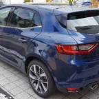 Megane IV Bose dCi 130 in Cosmos-Blau