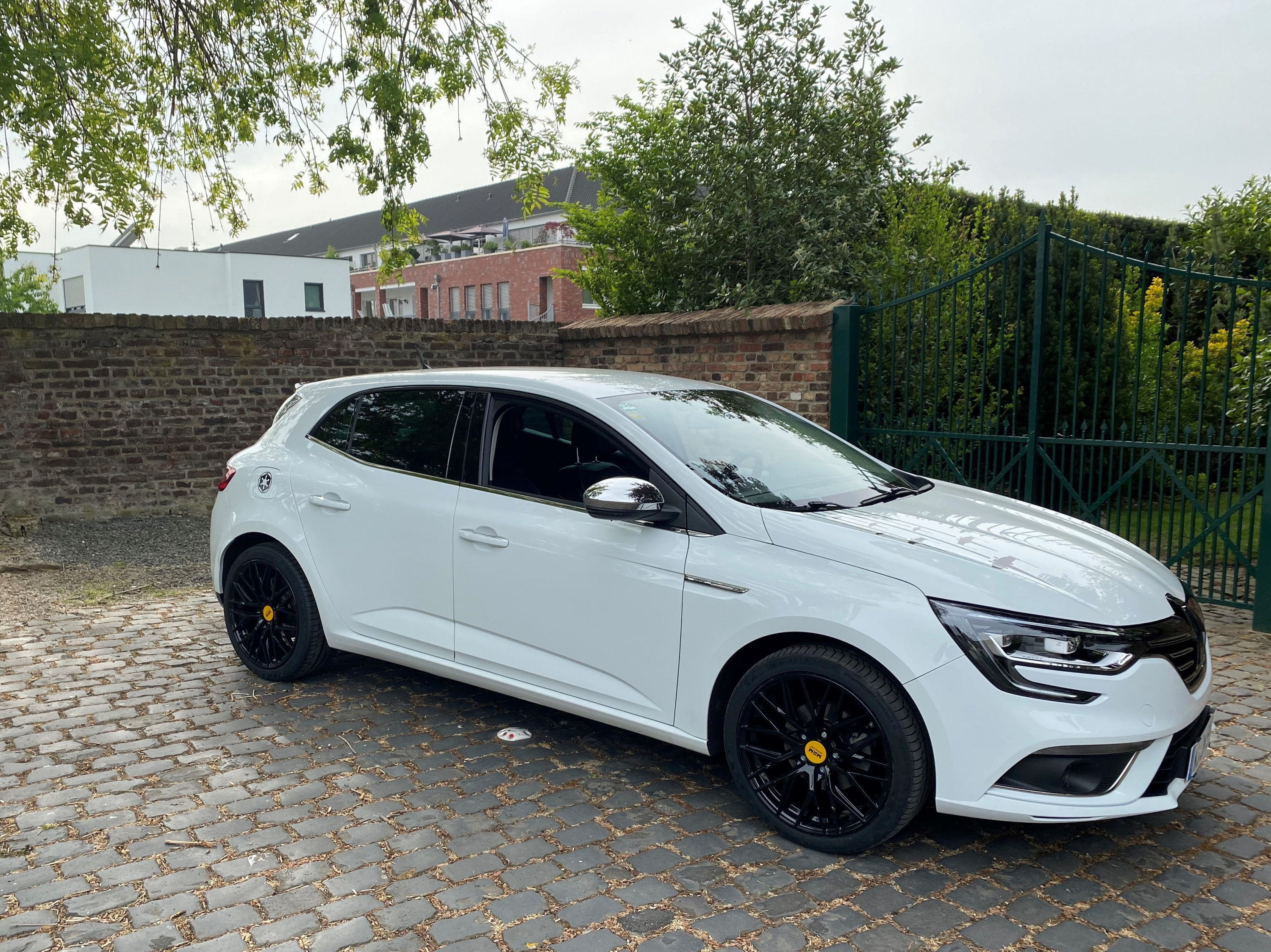 MAM RS4 - Renault Megane 4 Forum